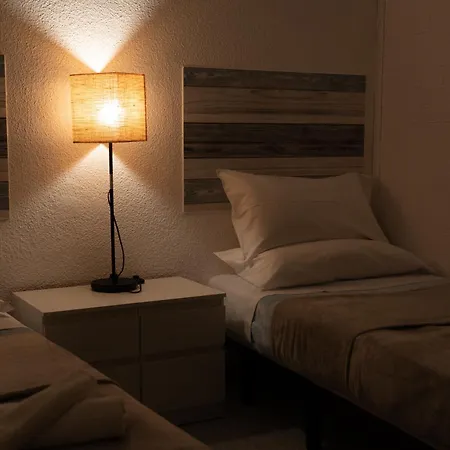 Moderno Piso Toledano アパート *