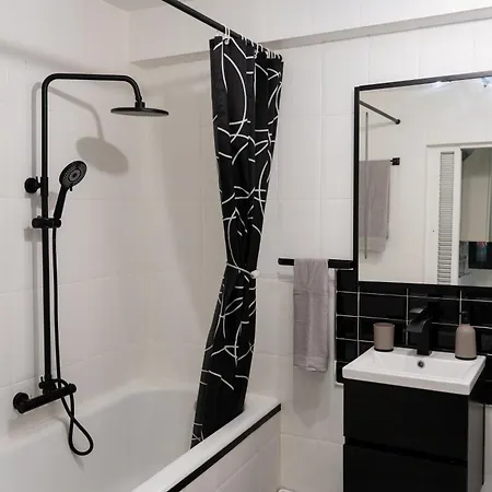 Moderno Piso Toledano *