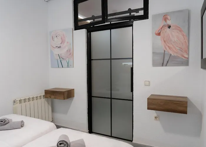 Moderno Piso Toledano 아파트 톨레도